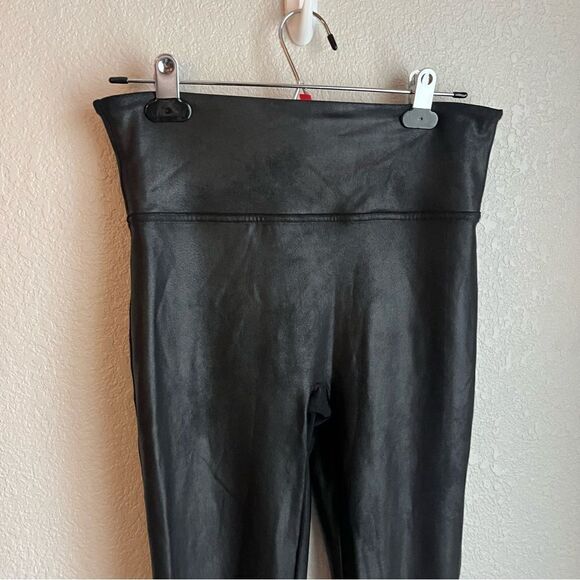 Spanx Faux Leather Legging - Picture 4 of 6